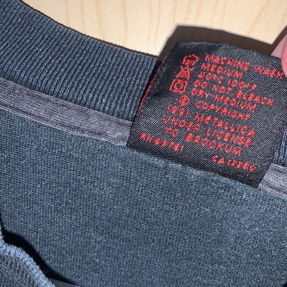 Vtg Metallica 1991 Tour Shirt - Picture 8 of 13